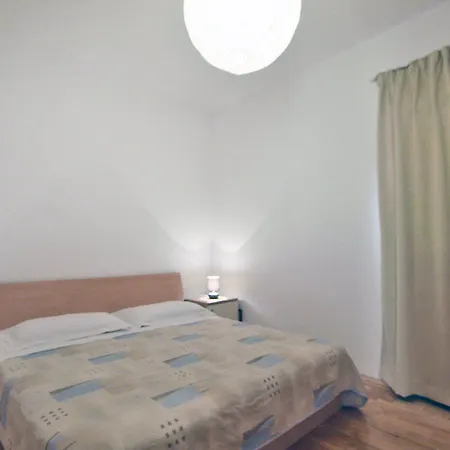 Nada Apartment *