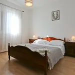 Nada Lägenhet Zadar