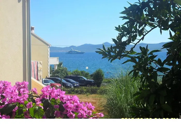 Nada 公寓 扎达尔